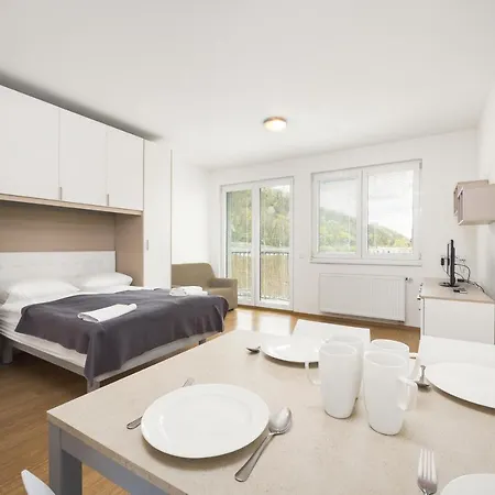 Ξενοδοχείο με διαμερίσματα Prague City Residence Πράγα