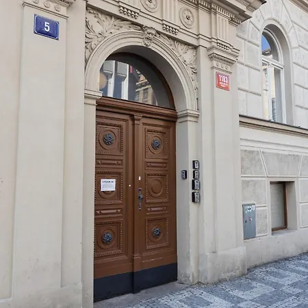 Old Town Spirit Aparthotel 3*