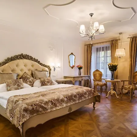 Beerland Chateaux – U Zlaté Hrušky / At Golden Pear Bed & Breakfast Praga