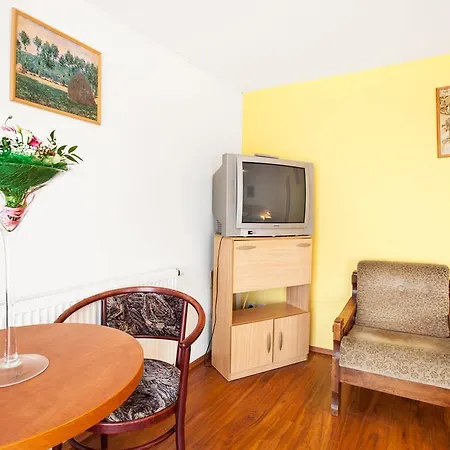 House Zizkov 3* Прага