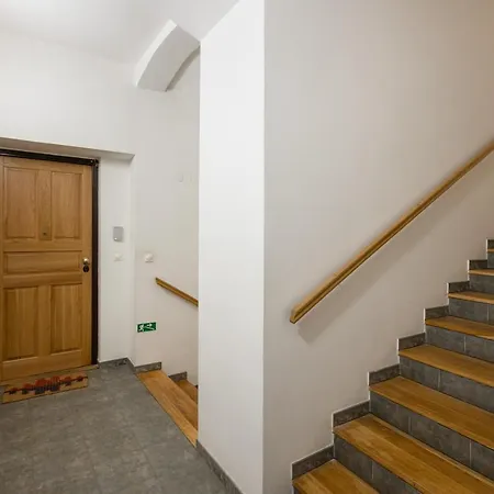 Apartament Centre Garden With Parking *
