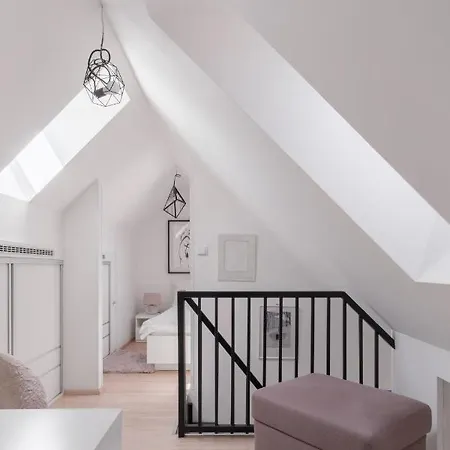 Attic Maisonette In Stresovice By Days Apartment