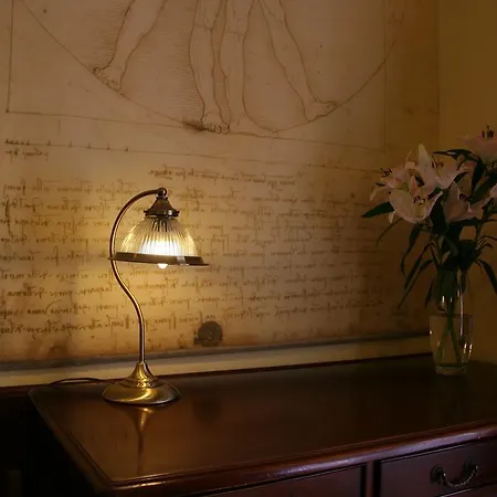 King Charles Boutique Hotel 4*