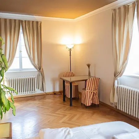 Apartmán Thunovska