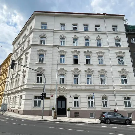 Aparthotel Figaro Prague