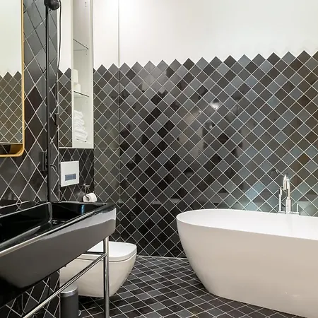 Luxury Old Town Apt, Parking Apartment Prague