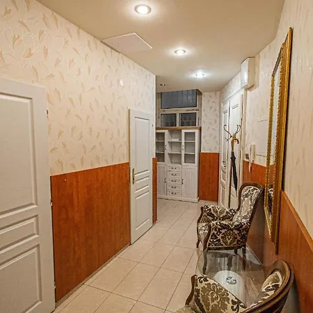 2bdr Flat Behind Museum Prague