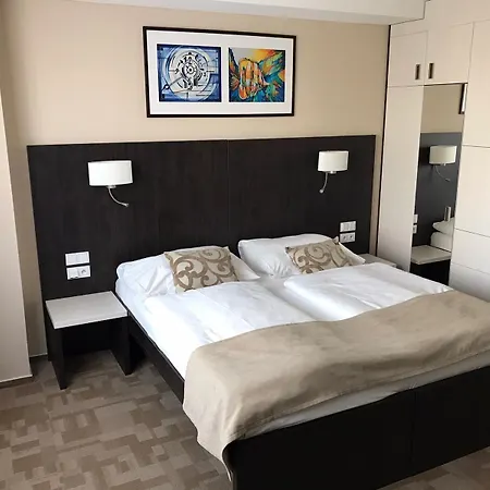 Hotel Wellness Step