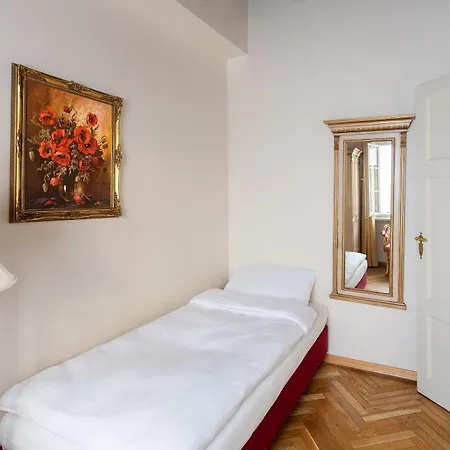 Lobster Aparthotel