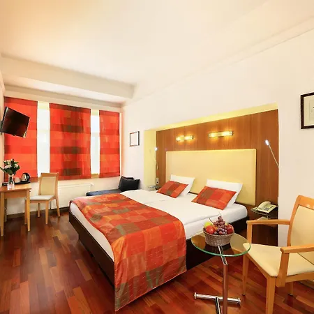 Hotel Ametyst 4*
