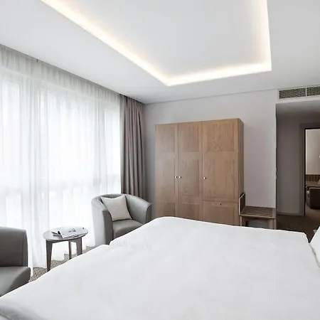Hotell Royal 4*