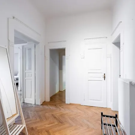 Apartment Grand Deluxe Vip Prague