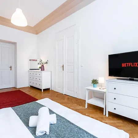Grand Deluxe Vip Apartment Prague