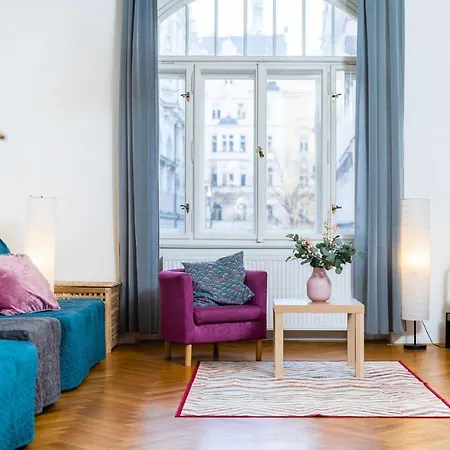 Grand Deluxe Vip * Prague