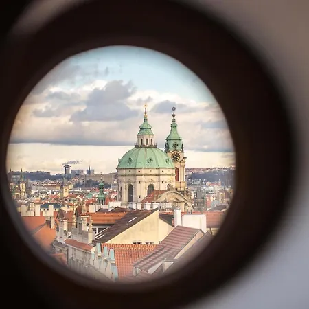 Aparthotel Primavera - Castle View Prague