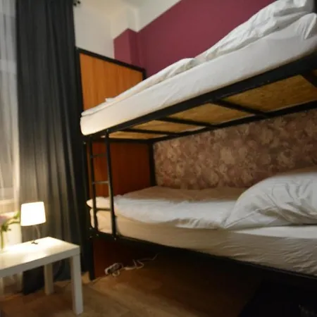 Hostel Helen U Namesti Miru