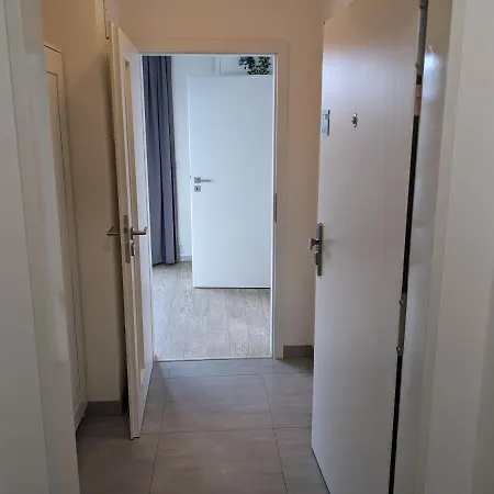 Cozy With Big Terrace In - Karlin Apartmán Praha