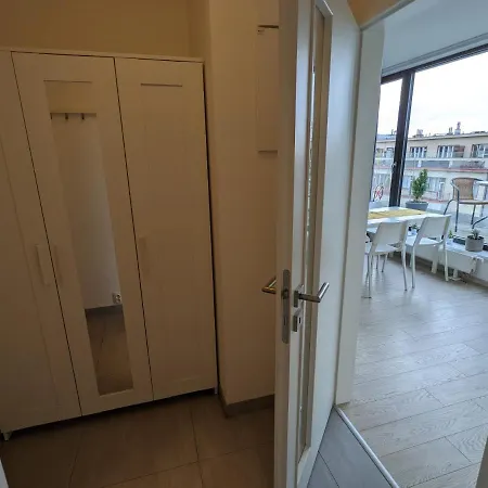 Cozy With Big Terrace In - Karlin Apartmán