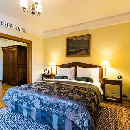 Szálloda Golden Well 5*