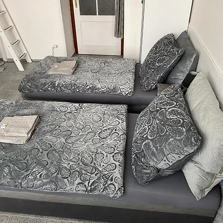 Tulip Homestay Prague