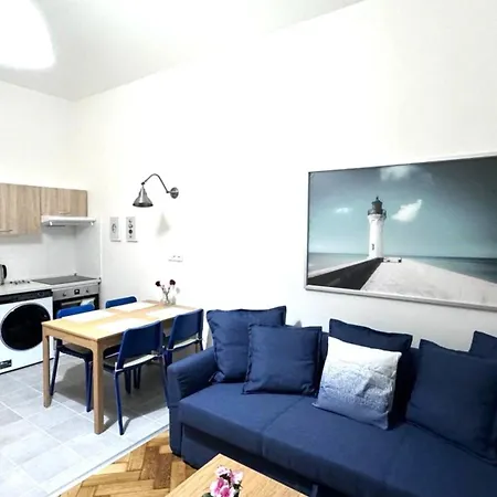 Side Street Appartement *