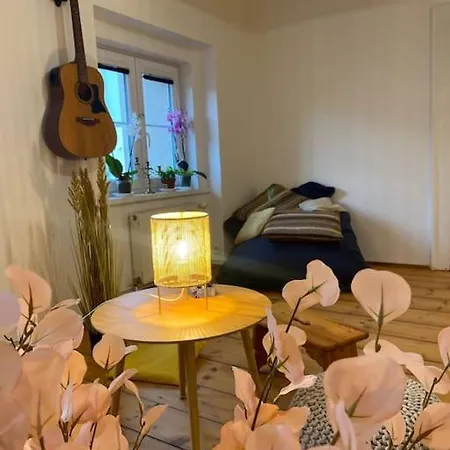 Flat In The House & Dog Friendly Apartment