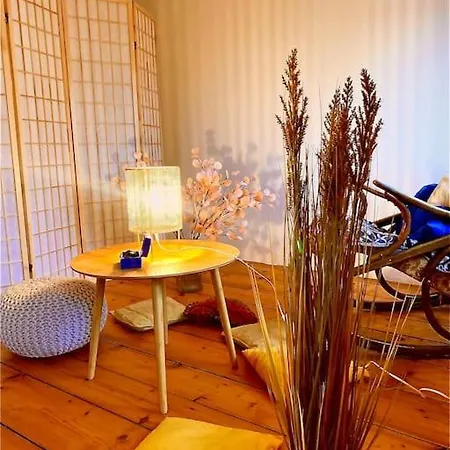 Flat In The House & Dog Friendly Prague