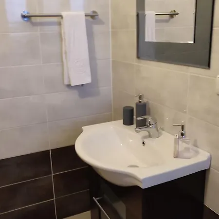 Homestay Nad Helmrovkou Prague