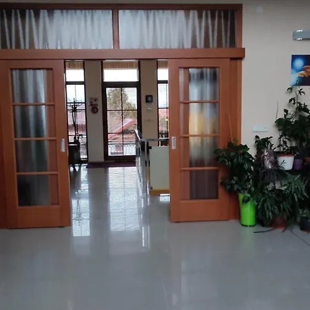 Homestay Nad Helmrovkou *