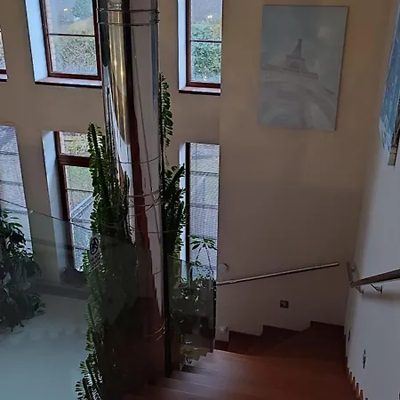 Nad Helmrovkou Homestay Prague