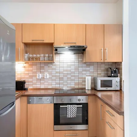 150m² 4br Duplex Near Metro & Center
