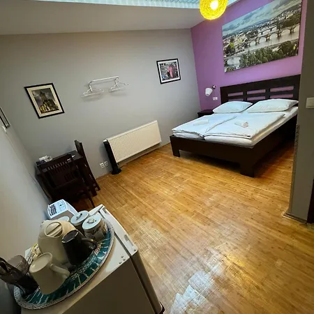 Central Studios Hotel Prague