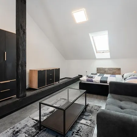 Modrany Apartment Prag