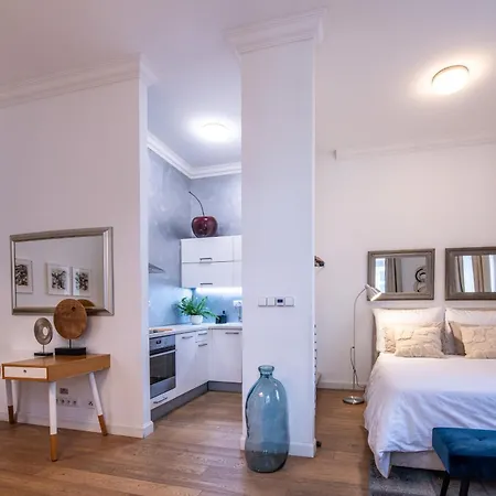 Appartement Modern Downtown - Renovated, On Ideal Location Prague