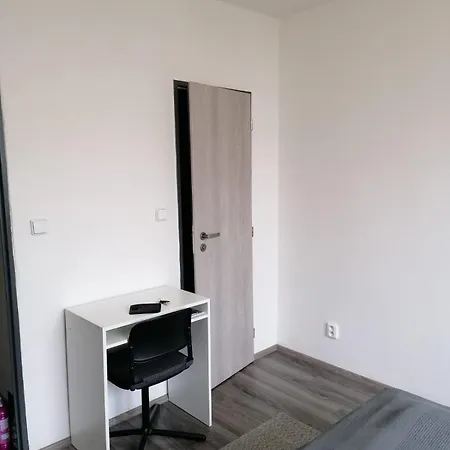 民宿 Prague, Lovely In Shared Flat. 布拉格