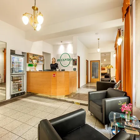 Golden Garni 3* Prag