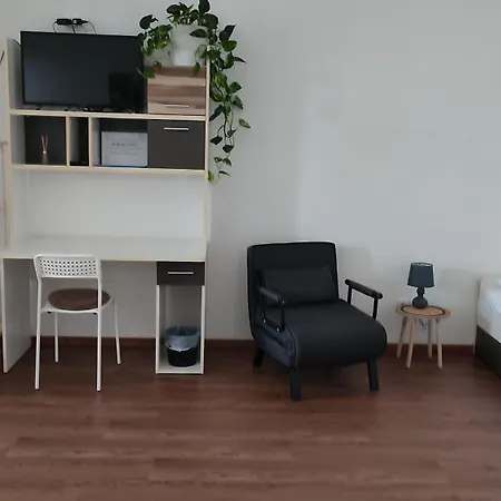Nad Helmrovkou Homestay *