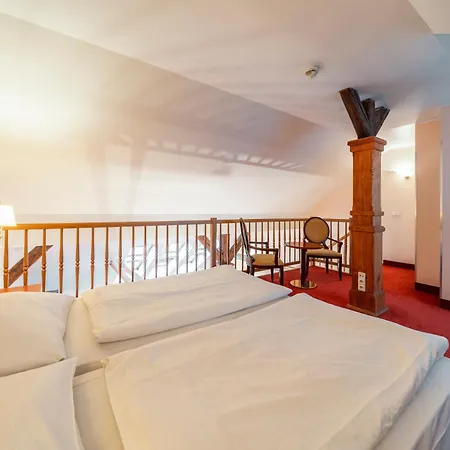 Raffaello Hotel