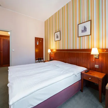 Raffaello 4* Prague