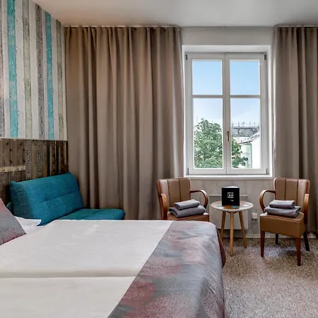 Hotell Royal Court 3*
