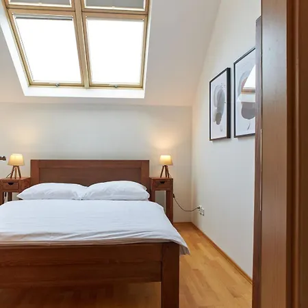 Aparthotel Narodni - Old Town