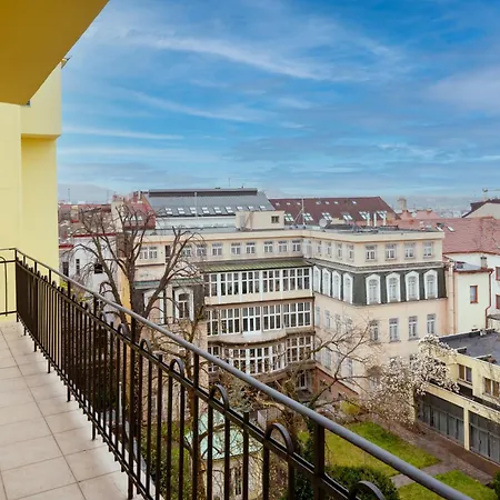 Apartment Palace Petrarca Prague