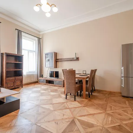 Palace Petrarca Apartment Prague