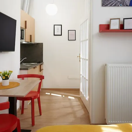 Appartamento Nest By Adrez *