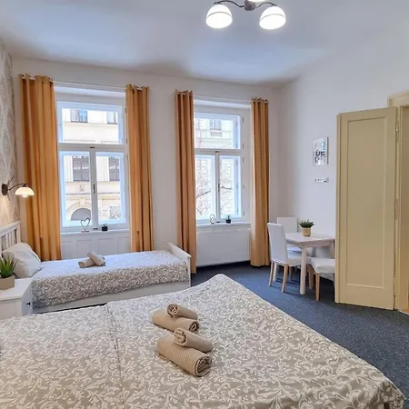 Finnem Tyrsova Praga