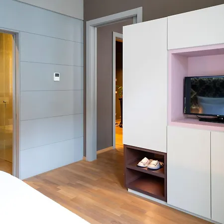 Szálloda Innside By Melia Old Town 4*