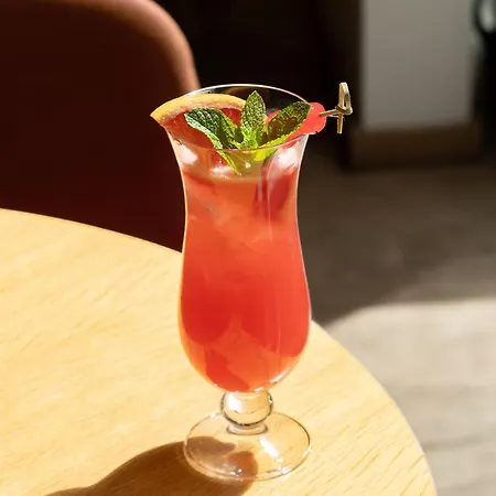 Szálloda Innside By Melia Old Town 4*