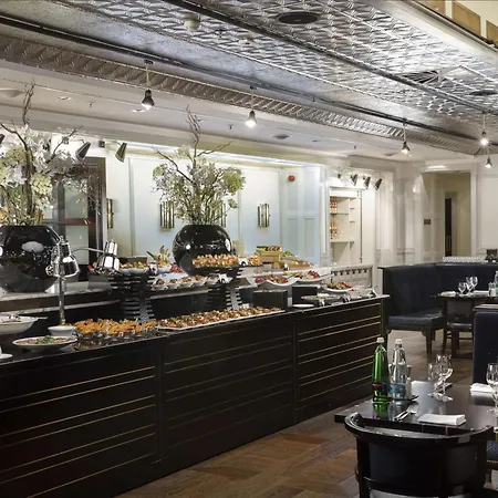 Ξενοδοχείο Hilton Old Town