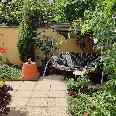Homestay Nad Helmrovkou *