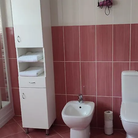 Nad Helmrovkou Homestay Prague